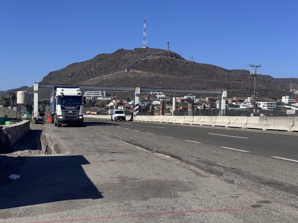Highway danger meets its match in La Misión.